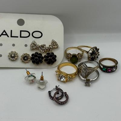 Sale Photo Thumbnail #751