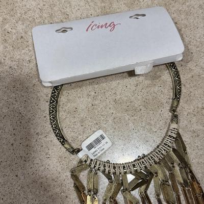 LOT 94J: Statement Necklaces & Large Pierced Earrings