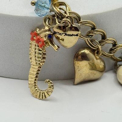 LOT 97J: Betsey Johnson Summer Fish Ocean Charm Bracelet