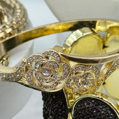 LOT 98J: Collection of Bracelets & Black Necklaces