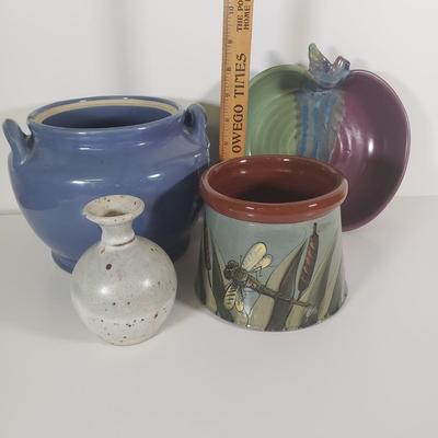 LOT 109B: Assortment of Signed Pottery Pieces with Apple Torte Dish & Dragonfly Candle Holder