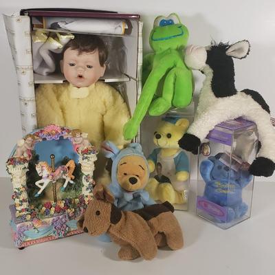 LOT 113B: Vintage Britney Spears/NSync Bears, Ashton Drake Doll, Carousel Music Box & More