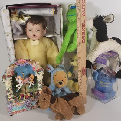 LOT 113B: Vintage Britney Spears/NSync Bears, Ashton Drake Doll, Carousel Music Box & More