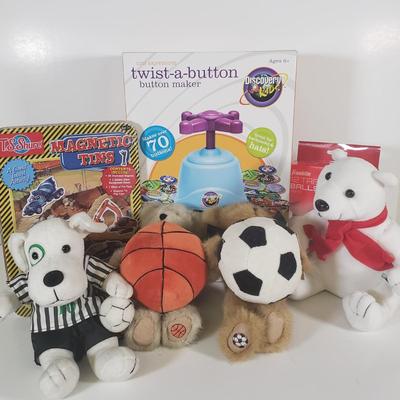 LOT 115B: Assortment of Unopened Toys & Plush