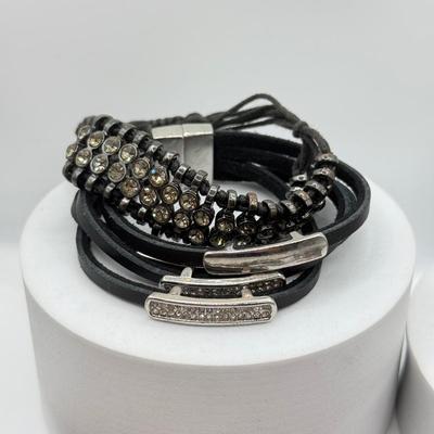 LOT 122J: Collection of Bracelets incl. Purple Lucky Brand