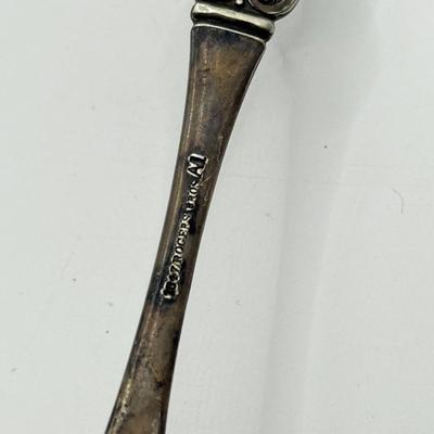 LOT 125J: Silverplate Utensil Collection