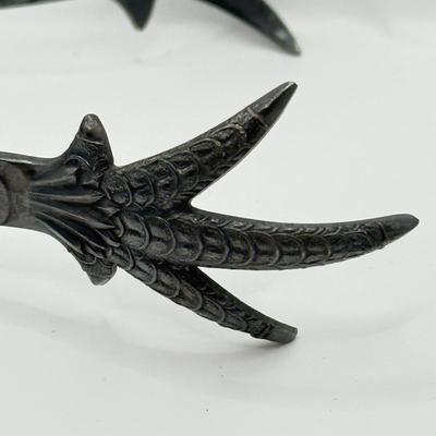 LOT 125J: Silverplate Utensil Collection