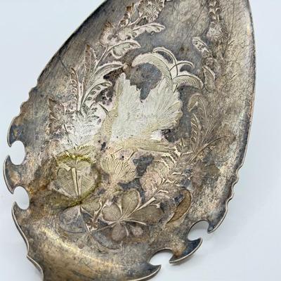 LOT 125J: Silverplate Utensil Collection