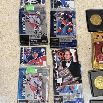LOT 127B: Large Collection of Hockey Cards & More