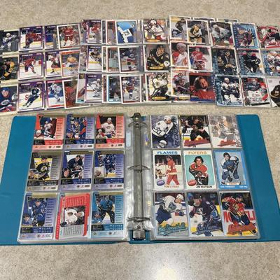 LOT 128J: Large Collection of Hockey Trading Cards