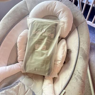 LOT 129U: Ingenuity Electronic Baby Rocker
