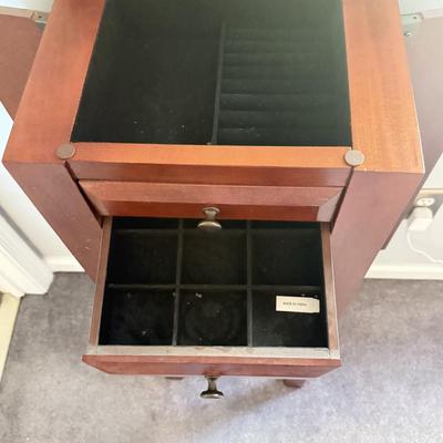 LOT 130U: Powell Standing Jewelry Box