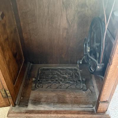 LOT 131U: Antique Franklin Folding Sewing Machine