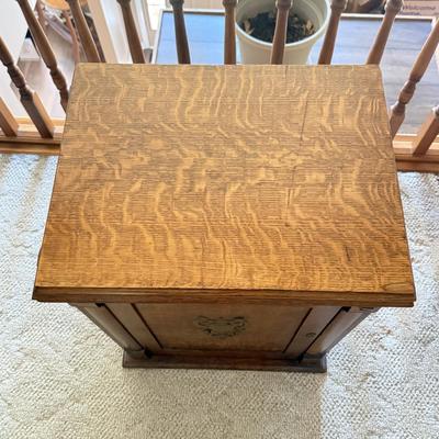 LOT 131U: Antique Franklin Folding Sewing Machine