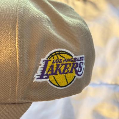 LOT 133U: Collection of Philadelphia Sports Team Hats