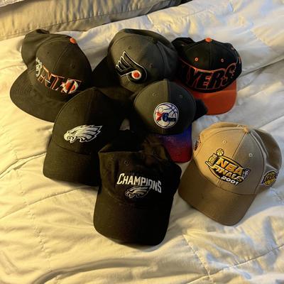 LOT 133U: Collection of Philadelphia Sports Team Hats