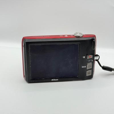 LOT 137J: Nikon Coolpix S4100 Digital Camera