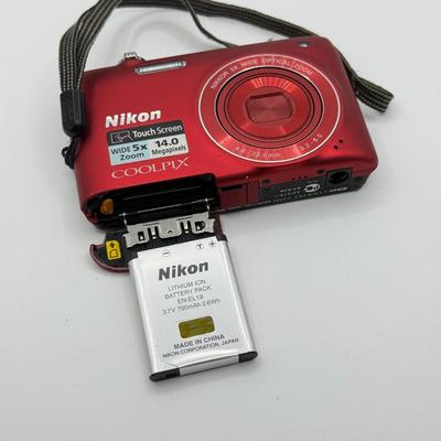 LOT 137J: Nikon Coolpix S4100 Digital Camera