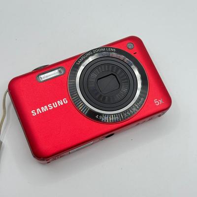 LOT 140G: Sony DVD HandyCam & Samsung Digital Camera SL605