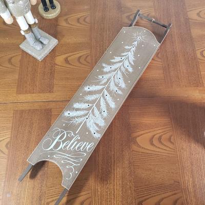 LOT 147B: Winter Wonderland Holiday Decor with Beautiful Beaded Table Runner