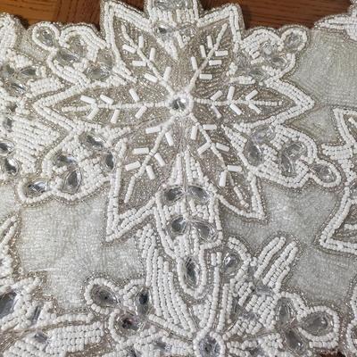 LOT 147B: Winter Wonderland Holiday Decor with Beautiful Beaded Table Runner