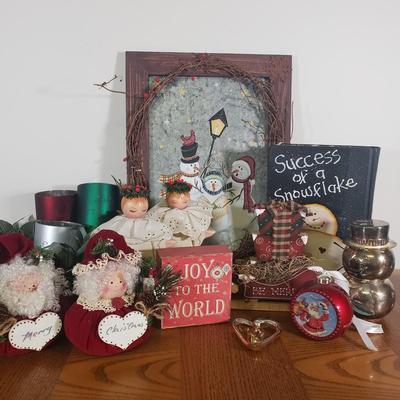 LOT 148B: Assorted Christmas & Rustic Holiday Decor with Adorable Snowman Sugar & Creamer Set