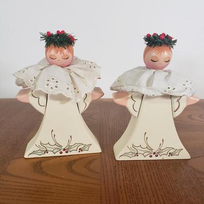 LOT 148B: Assorted Christmas & Rustic Holiday Decor with Adorable Snowman Sugar & Creamer Set