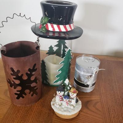 LOT 149B: Vintage & Modern Christmas Collection