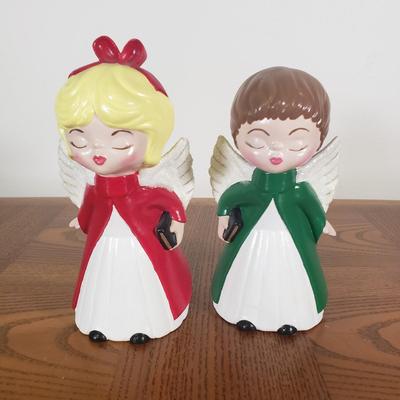LOT 149B: Vintage & Modern Christmas Collection