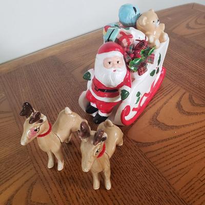 LOT 149B: Vintage & Modern Christmas Collection