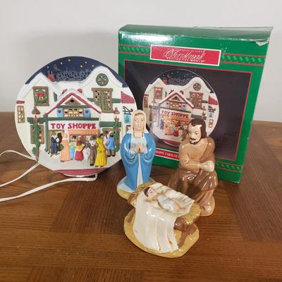 LOT 149B: Vintage & Modern Christmas Collection