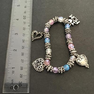 Very nice Silvertone multicolor stretchy bracelet