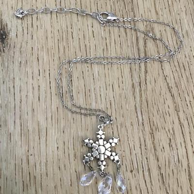 Beautiful Brighton, Arctica snowflake crystal Christmas pendant necklace