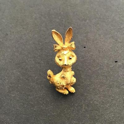 Vintage Mamselle , gold tone, bunny, brooch
