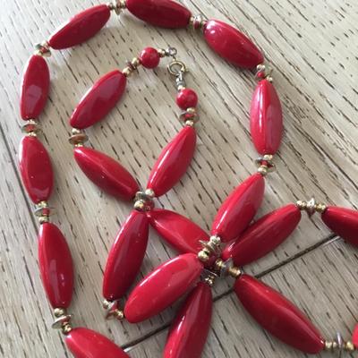Vintage, cherry beaded and gold toned necklace
