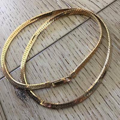 Vintage DM gold tone chain necklace