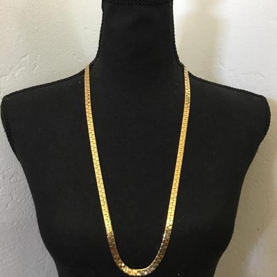 Vintage thick chunky gold tone long chain necklace
