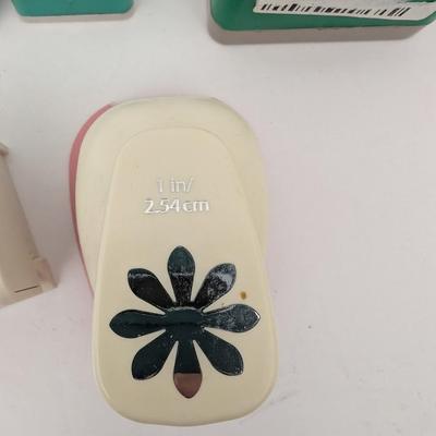 Lot Craft Paper Punches Martha Stewart McGill Shapes Duck Butterfly Leaf Flower Border