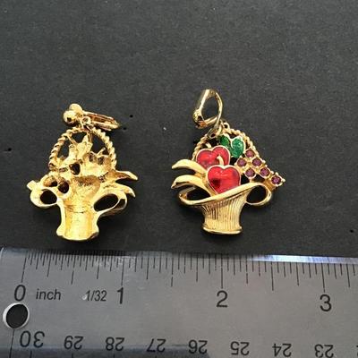 Beautiful, gold tone earrings with rhinestones