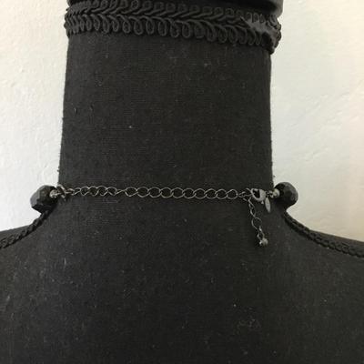 SAQ Black & faux pearl statement, necklace