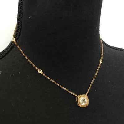 Beautiful vintage, goldtone crystal necklace