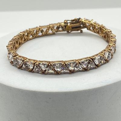 Sale Photo Thumbnail #139