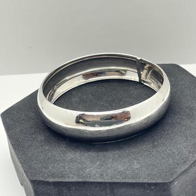 Sale Photo Thumbnail #262