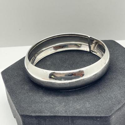 Sale Photo Thumbnail #261