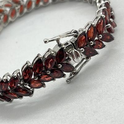 Sale Photo Thumbnail #274
