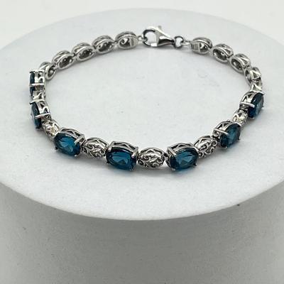 Sale Photo Thumbnail #299