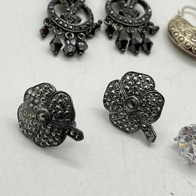 Sale Photo Thumbnail #390
