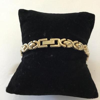 Vintage, goldtone, flower bracelet