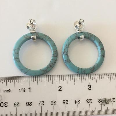 Pretty Silvertone faux, turquoise statement earrings
