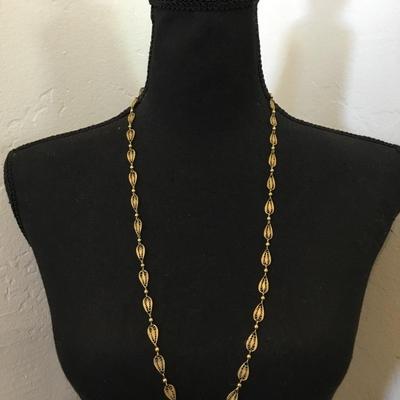 Vintage goldtone, filagree necklace